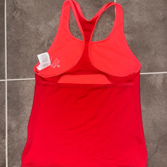 Girls Nike Tank top - Picture 3 of 3